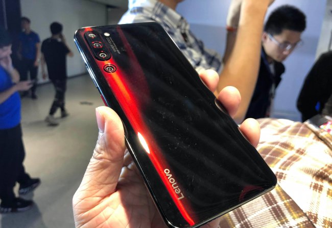 联想z6pro屏幕刷新率是多少