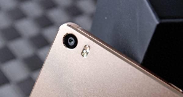 华为p8max最新版本怎么样