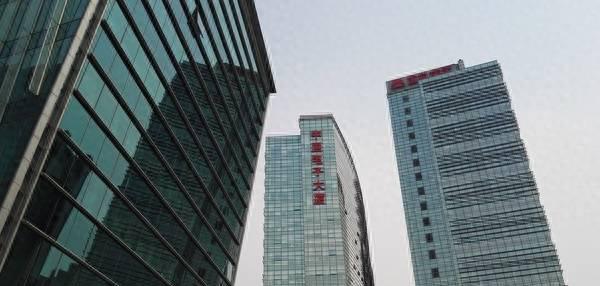 华为p8max最新版本怎么样