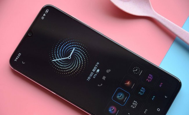 小米cc9怎么样加内存卡的