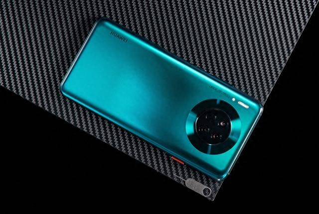 华为mate30和p40参数对比图