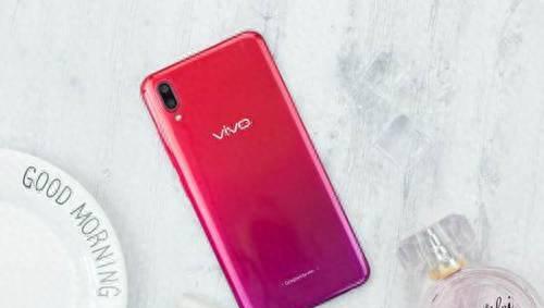vivoy93性能怎么样