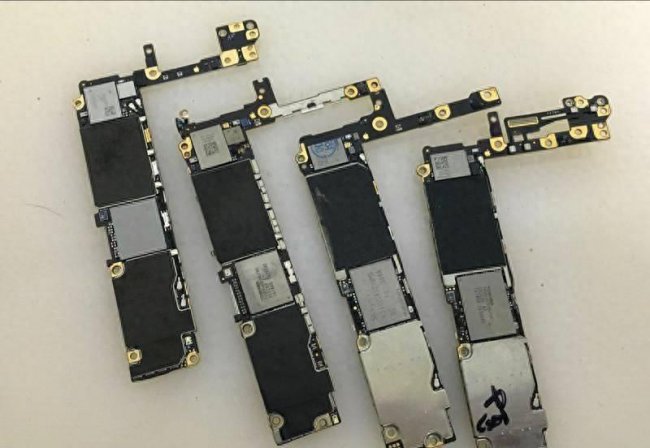 iphone6splus主板尺寸