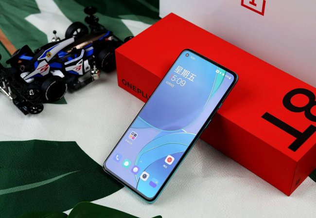 一加8t手机驱动怎么更新
