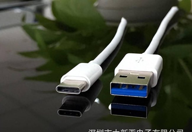 小米note女神版充电线接口在哪