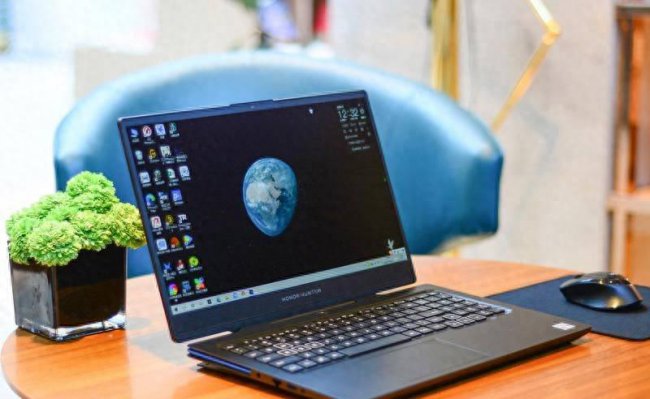 荣耀游戏本v700评测
