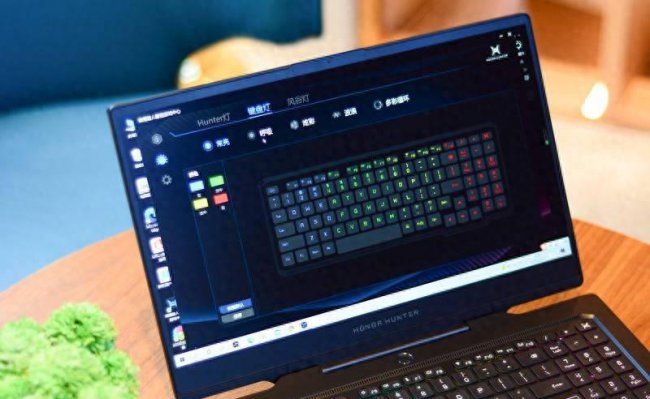 荣耀游戏本v700评测
