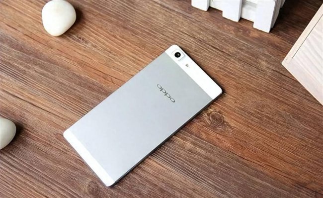 索爱w810是什么耳机插口的