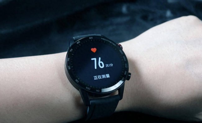 荣耀magicwatch2测评