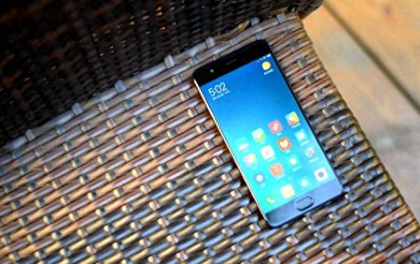 小米note3是lcd还是led