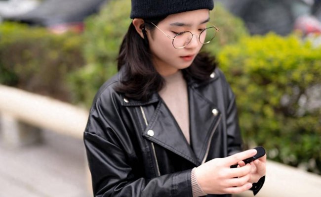 华为真无线蓝牙耳机怎么连接