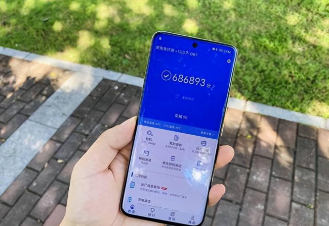 荣耀magic2电池耐用吗
