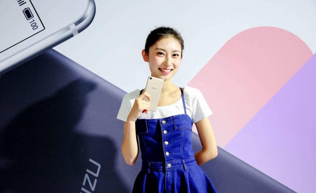 魅蓝e2系统版本哪个比较好用