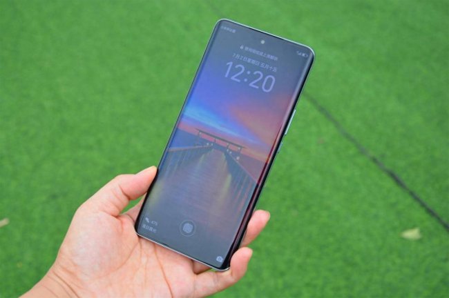 国产手机哪个品牌质量最好电池耐用的