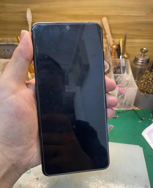 手机无限重启开不了机怎么办