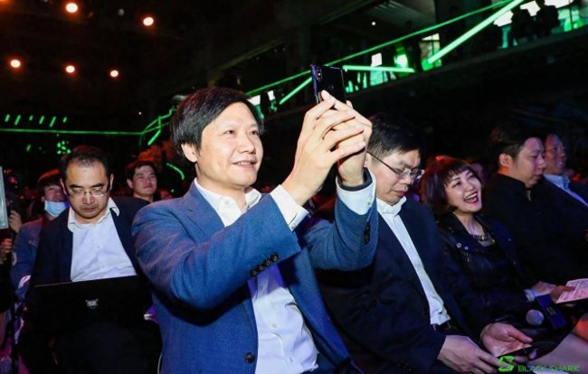 黑鲨手机和小米什么关系