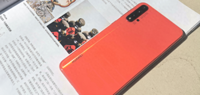 华为nova5pro值不值得买