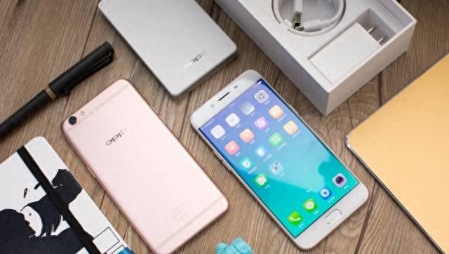 oppor9s屏幕是lcd还是oled
