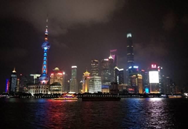 oppor9s屏幕是lcd还是oled
