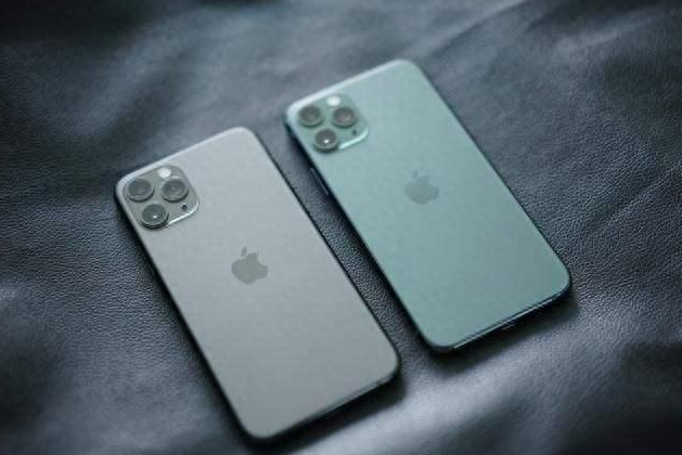 iphone11promax值不值得买