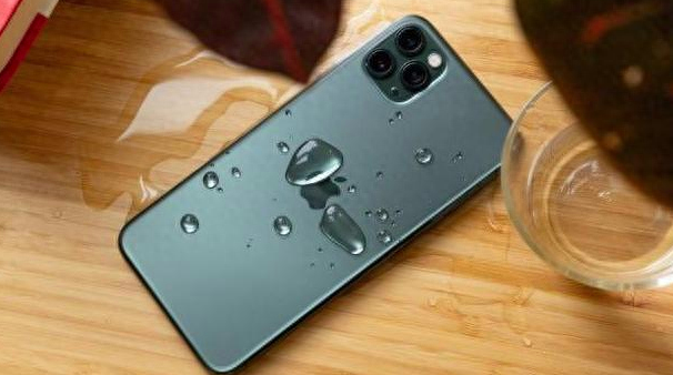iphone11promax值不值得买