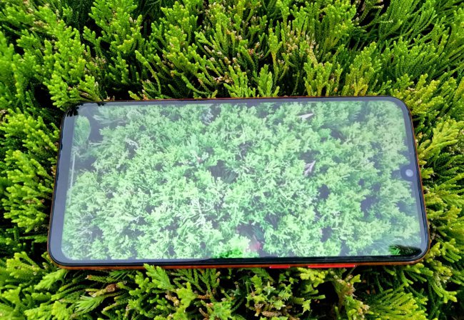荣耀10青春版手机壳和哪个通用的