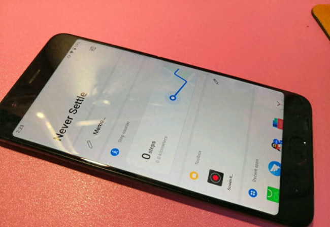 小米note3手机屏幕材质