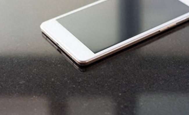 oppor7和r8有什么区别