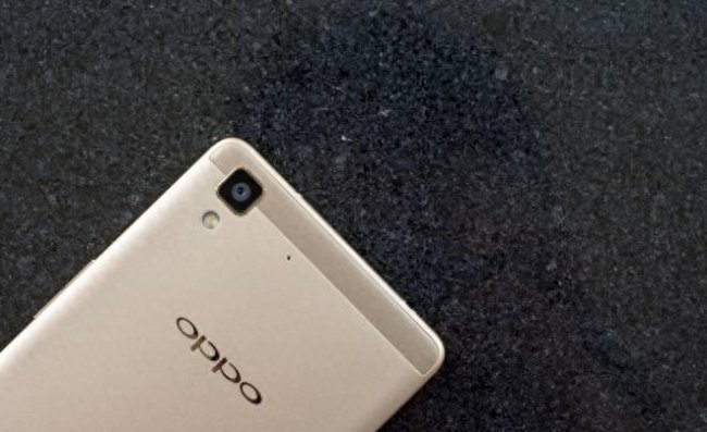 oppor7和r8有什么区别