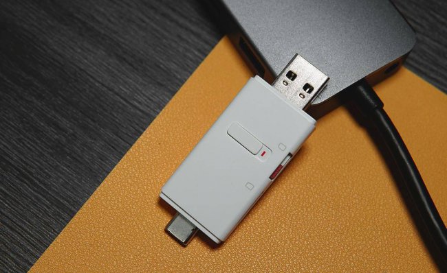 华为p30pro可以插内存卡吗