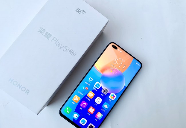 华为play5t和活力版哪个好