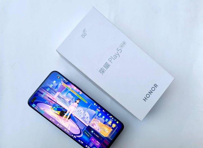 华为play5t和活力版哪个好