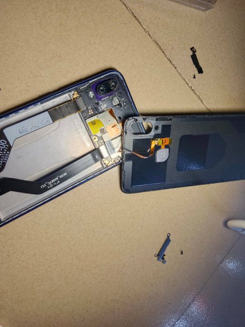 红米note7如何更换电池