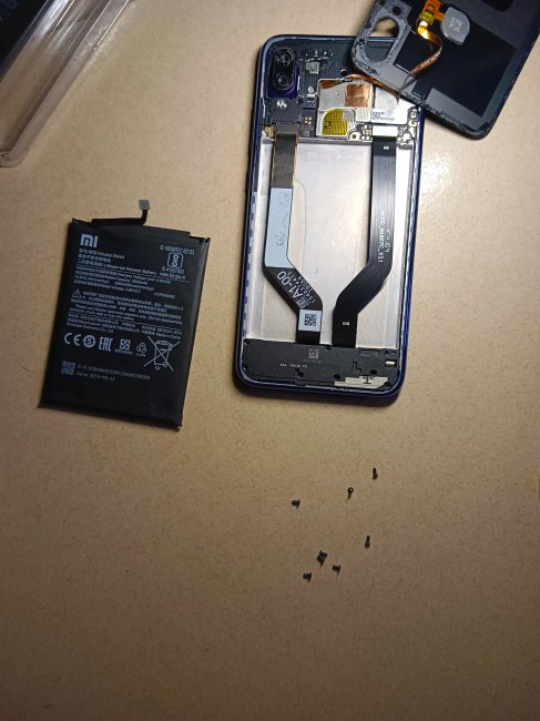 红米note7如何更换电池