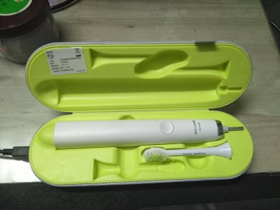 飞利浦电动牙刷怎么拆卸 电动牙刷拆装方法图解