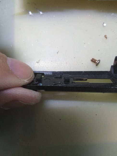 飞利浦电动牙刷怎么拆卸