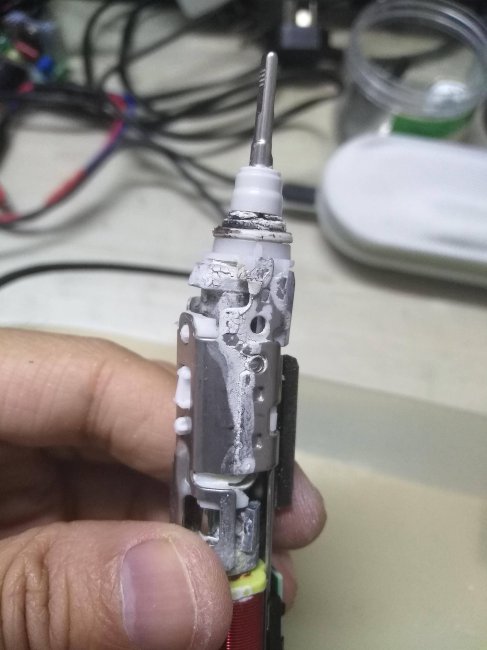 飞利浦电动牙刷怎么拆卸