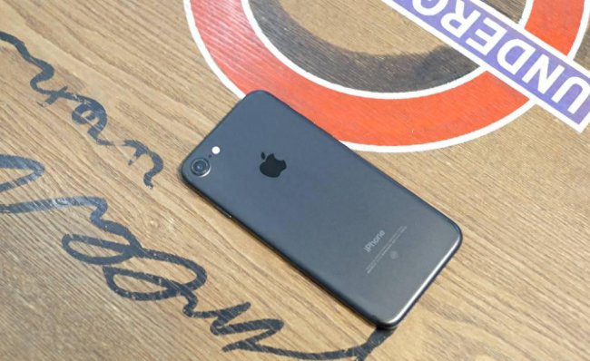 iphone7是双扬声器吗