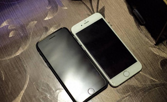 iphone7是双扬声器吗