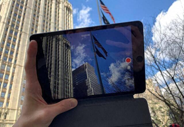 ipadmini5代是哪一年的产品