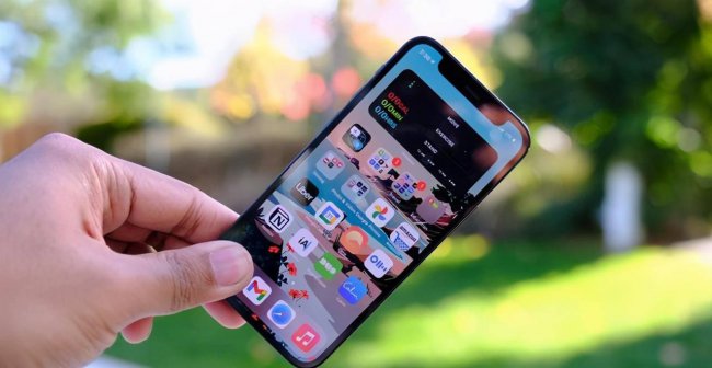 iphone12mini值得购买吗