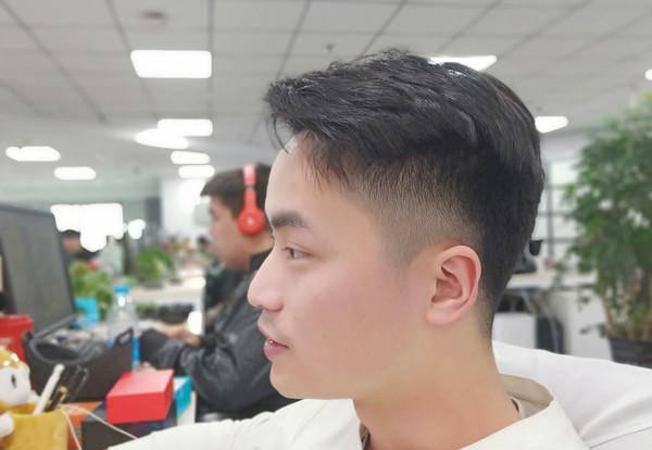 oppor15的电池容量怎么查
