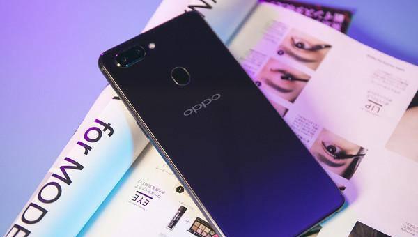 oppor15的电池容量怎么查