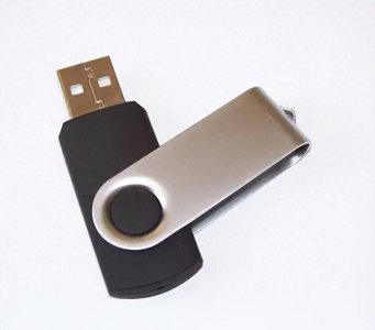 u盘里的文件删不掉是怎么回事 教你解决u盘文件无法删除问题