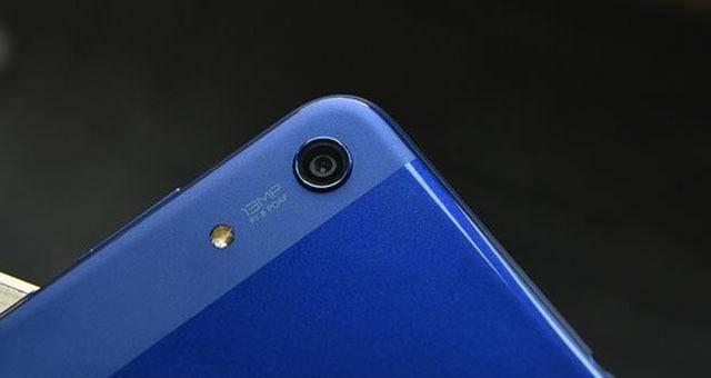 honor8a是什么牌子手机