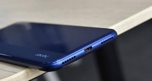 honor8a是什么牌子手机