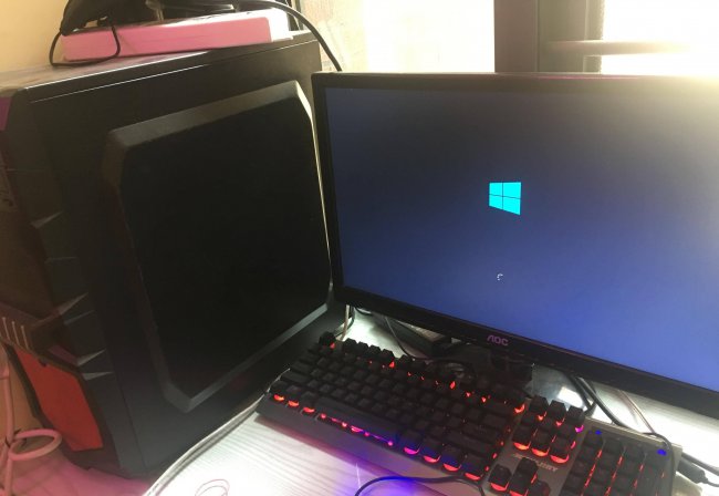 黑屏死机什么原因