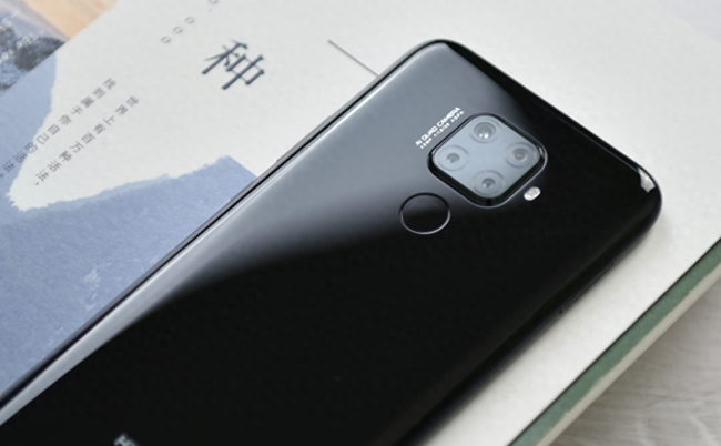华为1500元手机哪款好