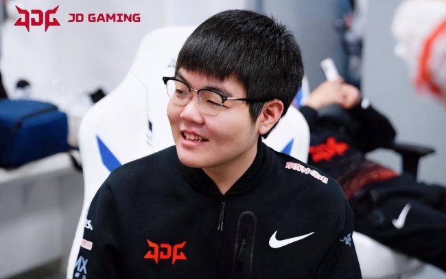 LOL公认世界第一上单