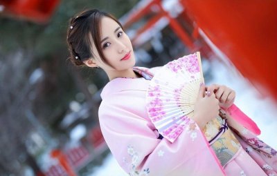 让女孩感动的话怎么说 鼓励青春期女孩子的暖心话